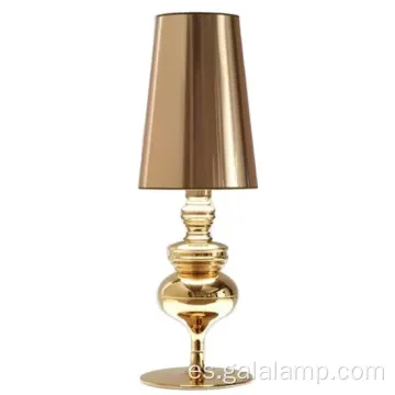 Lámpara de mesa inalámbrica de metal de oro elegante para el dormitorio